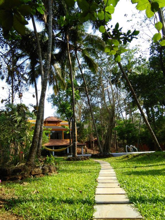 Botanique Goa Hotel Assagao Exterior photo